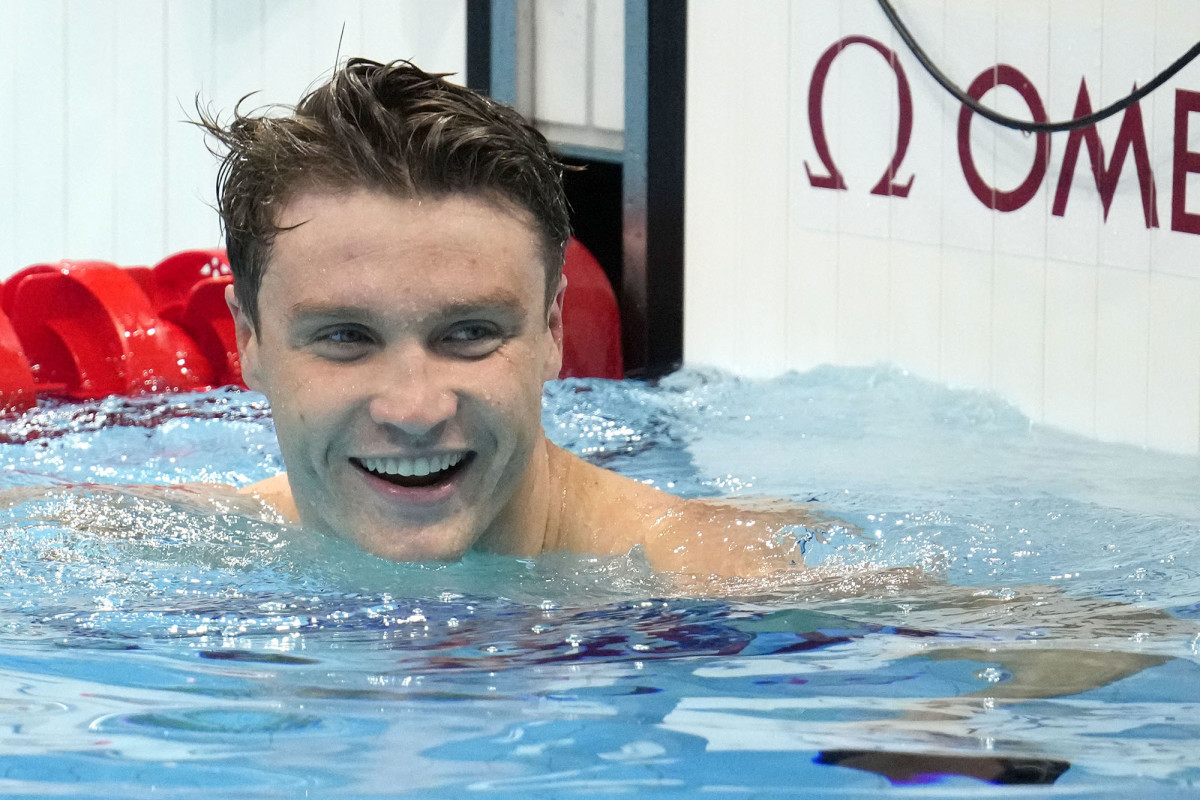 bobby-finke-swimming-inline